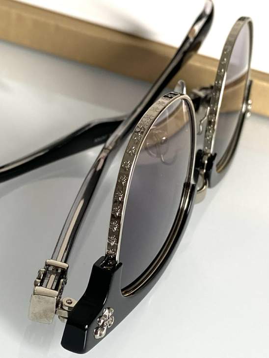 Picture of Chrome Hearts Sunglasses _SKUfw73376666fw
